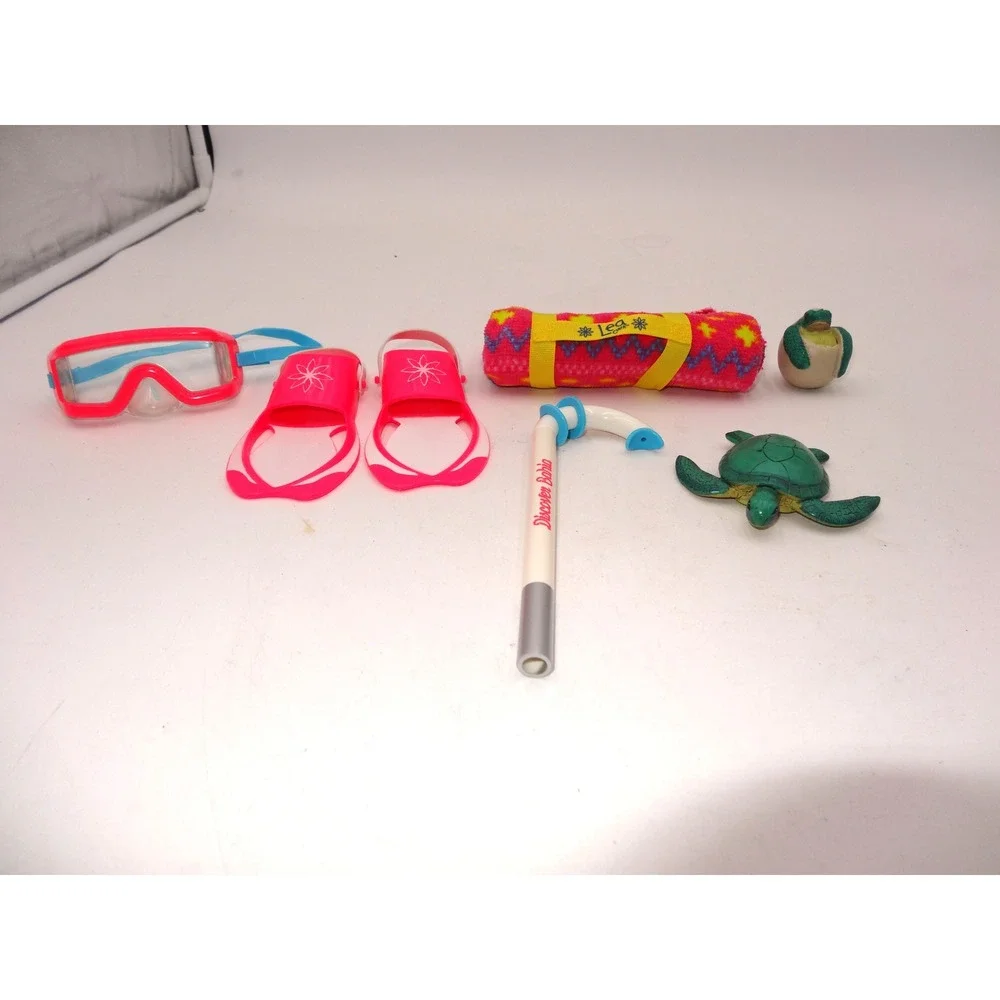 American Girl Lea Clark GOTY 2016 Lea's Beach Accessories Snorkeling Set